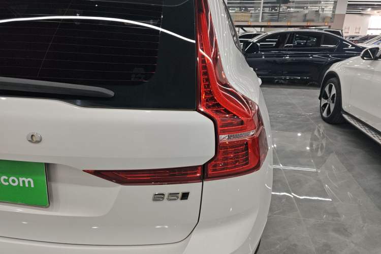 Used Volvo XC60 2022 B5 4x4 Smart & Advanced Sport Edition
