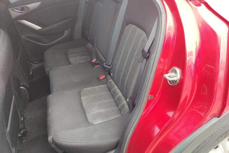 Used Mazda CX-4 2018 2.0L Automatic Two-Wheel Drive Blue Sky Dynamic Version China V Standard
