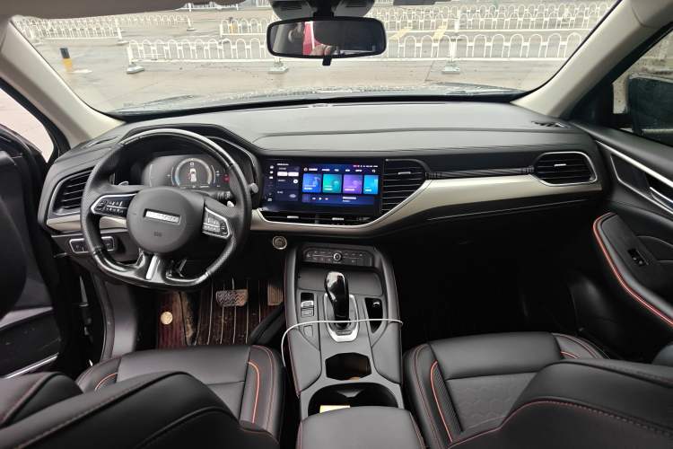 Used Haval F7 2021 1.5T Two-Wheel Drive iXuan
