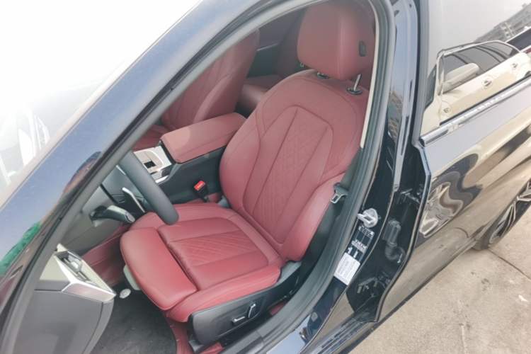 Used BMW 3 Series 2024 325Li M Sport Package Left Front Seat