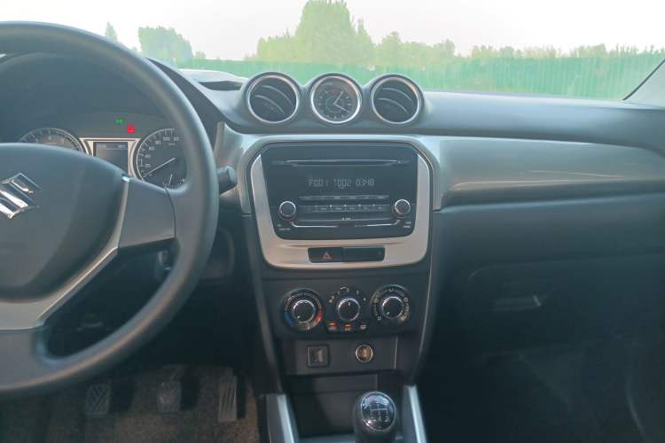 Used Suzuki Vitara 2016 1.6L Manual Two-Wheel Drive Entry-Level Trim
