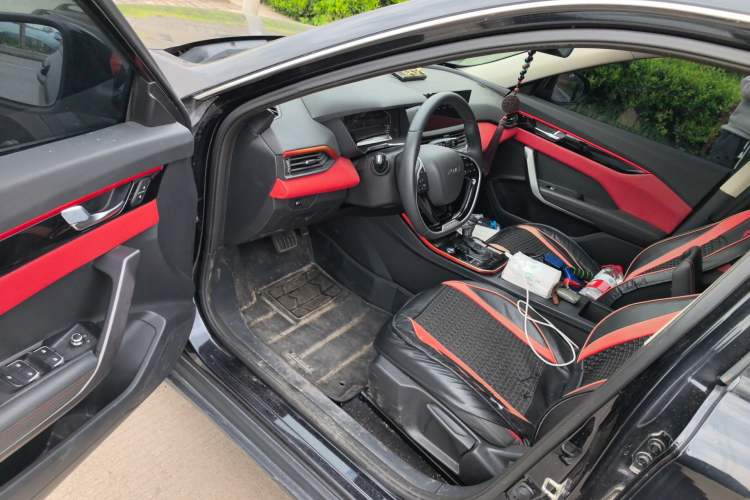 Used Dongfeng Aeolus Yixuan GS 2021 230T Automatic Star-Chasing Warrior Edition Driver Seat