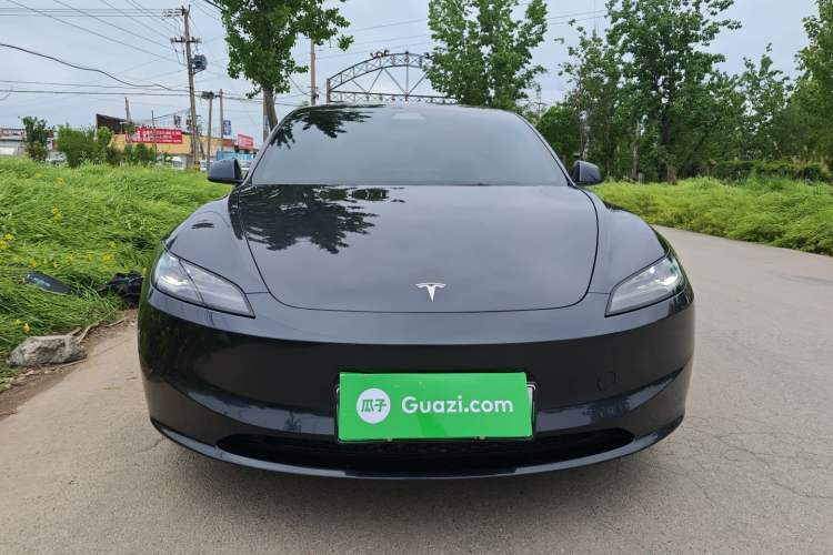 Used Tesla Model 3 2025 Rear-Wheel-Drive Version