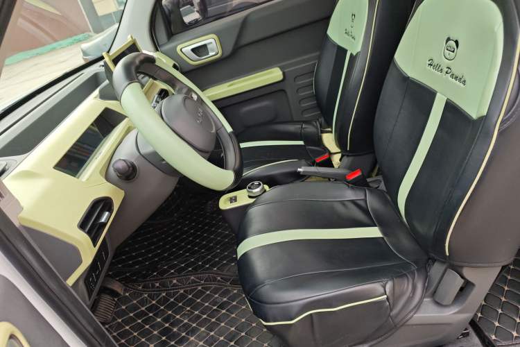 Used Geely Galaxy Panda 2023 Panda Mini New Year Edition Treasure Bear