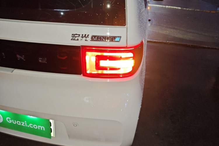 Used Wuling Hongguang MINIEV 2022 Easy Version Lithium Iron Phosphate