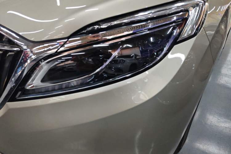 Used Buick GL8 2017 ES 28T Luxury Model China V Standard
