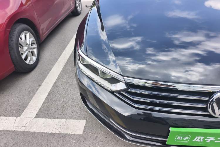 Used Volkswagen Magotan 2019 330TSI DSG Leading Edition China V Standard
