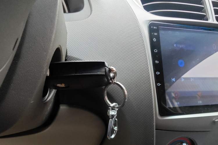 Used Chevrolet Sail 2013 Sedan 1.2L Manual Fashionable Happiness Edition