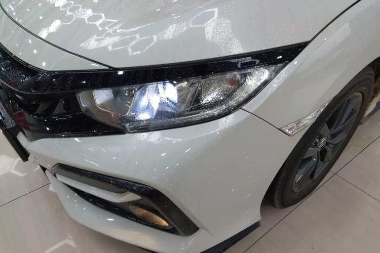 Used Honda Civic 2021 HATCHBACK 220TURBO CVT New Trendsetter