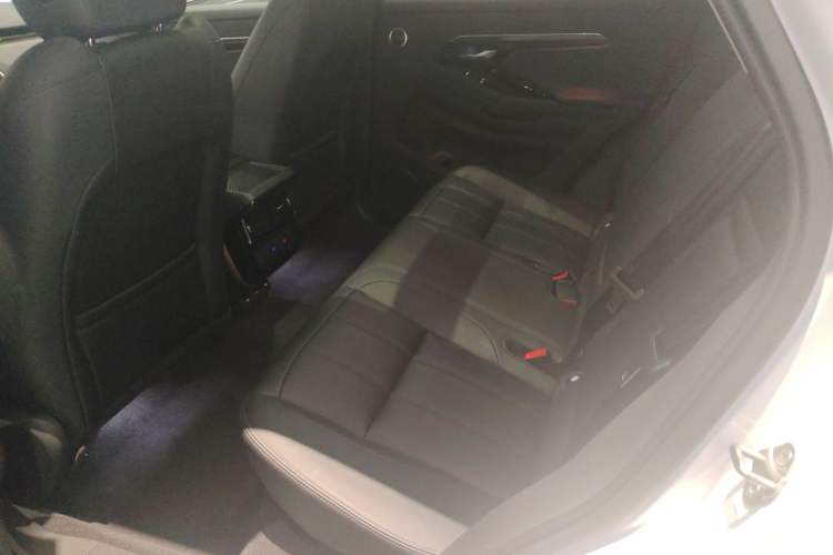 Used Land Rover Range Rover Evoque 2023 Aurora L 249 PS Luxury Edition
