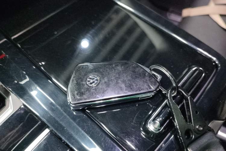 Used Volkswagen Talagon 2022 380TSI All-Wheel-Drive Luxury Prestige Pro 7-Seater Interior 1