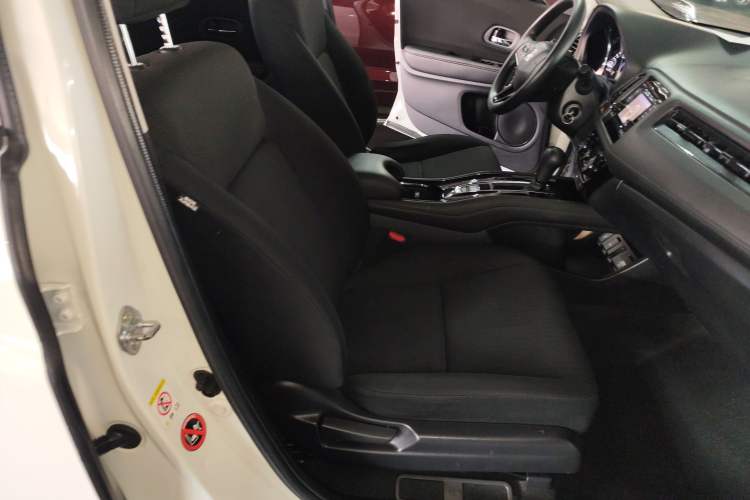 Used Honda Vezel 2015 1.5L CVT two-wheel drive Comfort trim