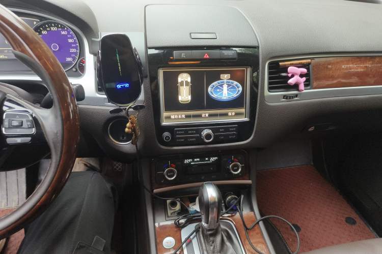 Used Volkswagen Touareg 2011 3.0 TDI Diesel Luxury Model