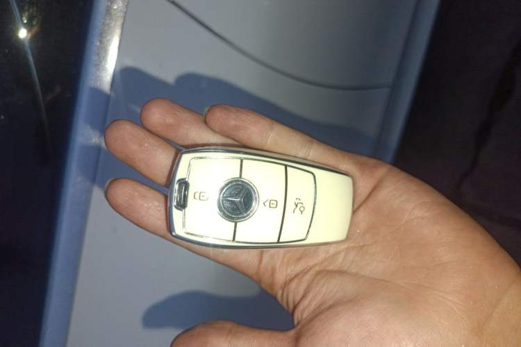 Used Mercedes-Benz E-Class 2017 E 200 4MATIC Coupe
