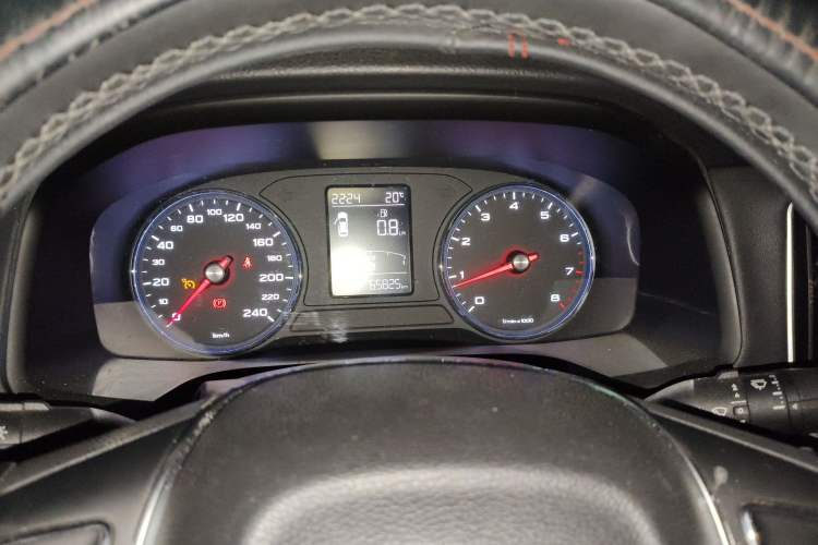 Used Roewe i6 2018 20T Automatic Internet ZhiZun Edition