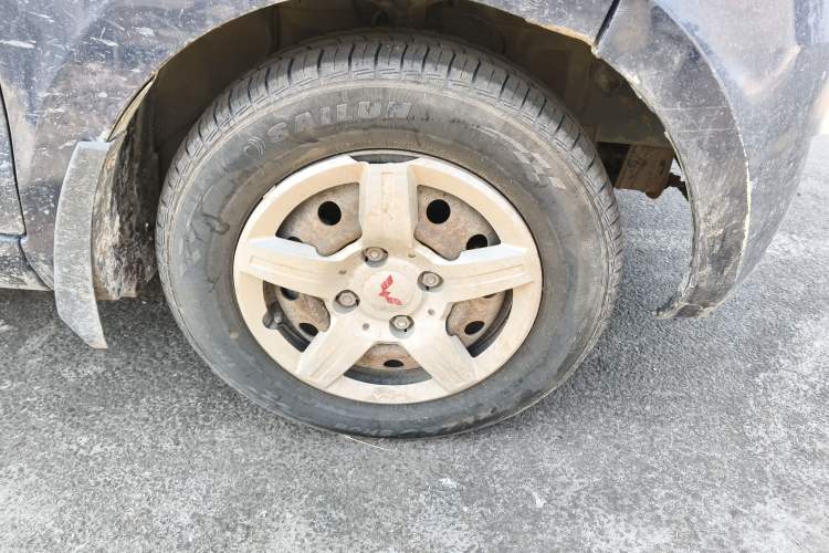 Used Wuling Hongguang 2014 1.2L Base Model China IV
