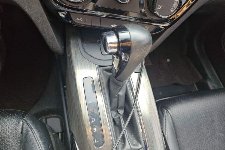 Used Honda XR-V 2017 1.8L EXi CVT Comfort Version