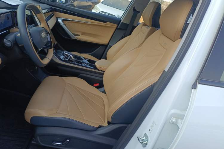 Used Geely Auto FX11 2023 1.5TD DCT Prestige Edition
