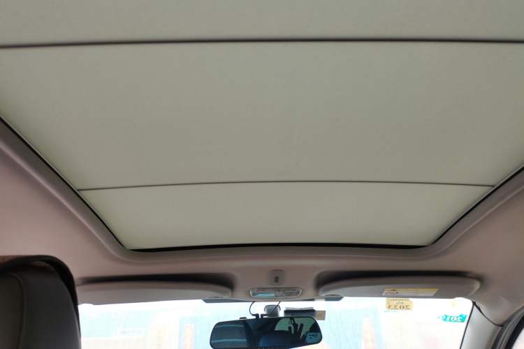 Used Citroen C3-XR 2015 1.6L Manual Pioneer Model Headliner