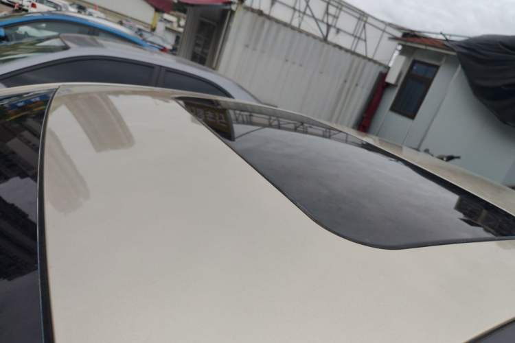 Used Geely Auto Emgrand GL 2018 1.8L DCT Elite Smart Connectivity Version Roof