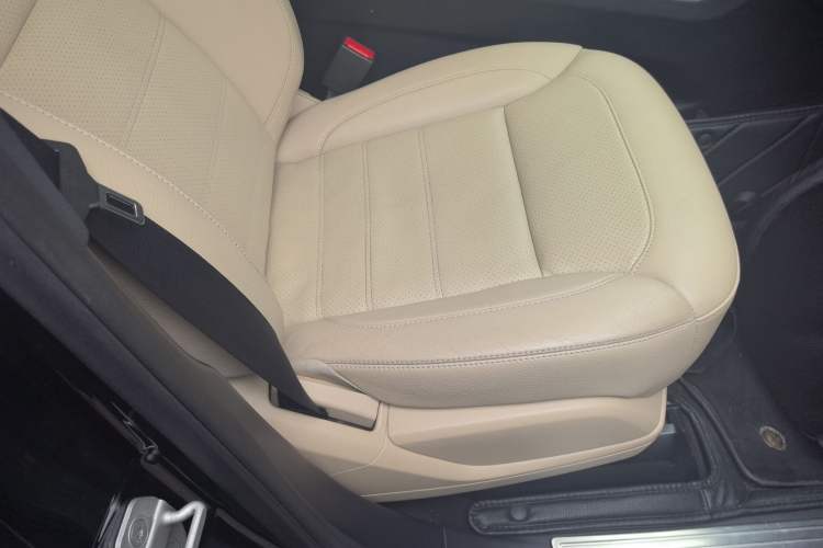 Used Mercedes-Benz GLE Coupe 2018 GLE 320 4MATIC Coupe SUV
