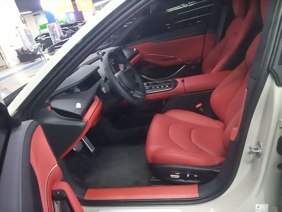 Xiaomi Auto SU7 2024 Four-Wheel Drive Ultra-Long Range Advanced Intelligent Driving Max Edition — снимка 18