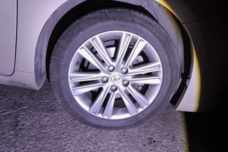 Used Lexus ES 2014 250 Comfort Edition