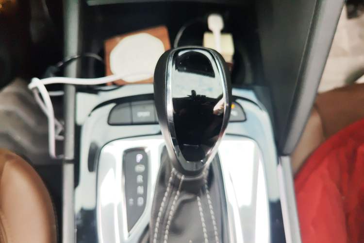 Used Buick Regal 2019 Revised 20T Luxury Version China VI Standard