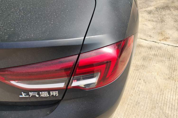 Used Buick Regal 2020 552T Luxury Version
