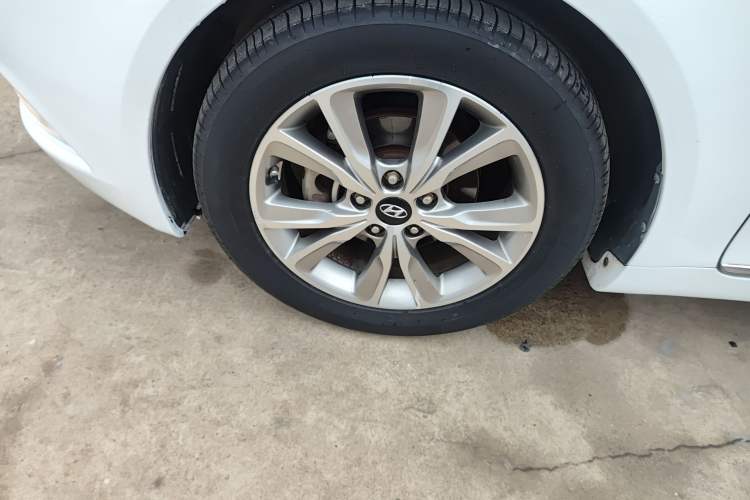 Used Hyundai Sonata 2014 2.0L Automatic Luxury Edition
