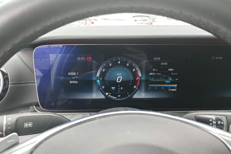 Used Mercedes-Benz E-Class 2018 Facelift E 200 L Sport Edition