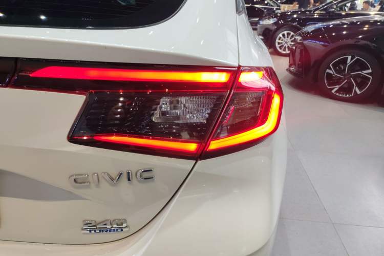 Used Honda Civic 2023 HATCHBACK 240TURBO CVT Extreme Edition Right Rear Taillight