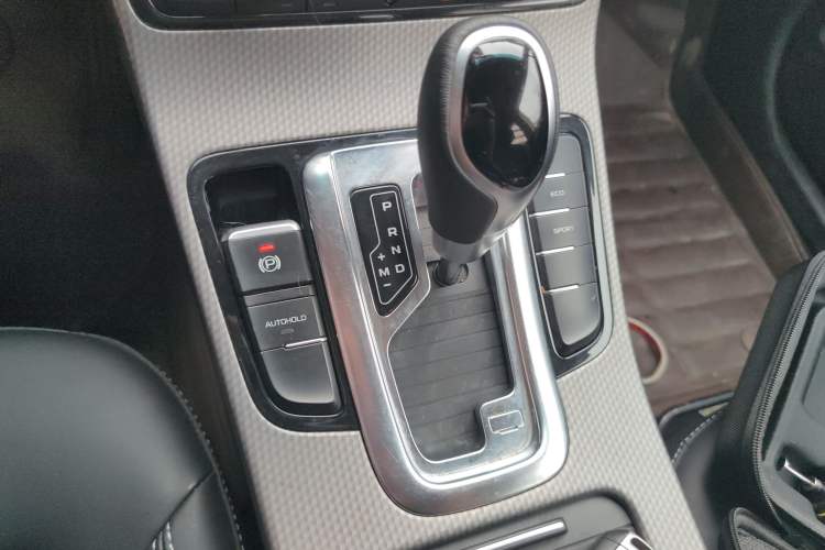 Used Geely Auto Emgrand GS 2016 Elegant Edition 1.8L Automatic LingShang Model