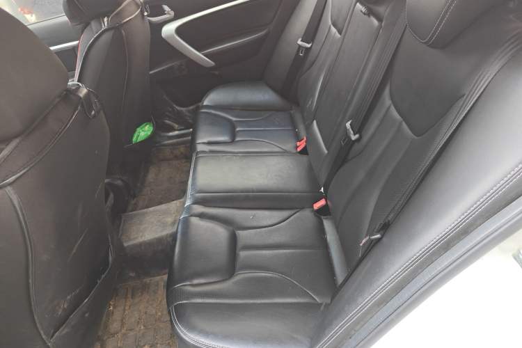 Used Geely Auto Emgrand 2017 Sedan Million Edition 1.5L Manual - Upward Version