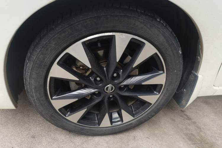 Used Nissan Lannia 2019 1.6L CVT Smart Connect High-Energy Version China V Standard