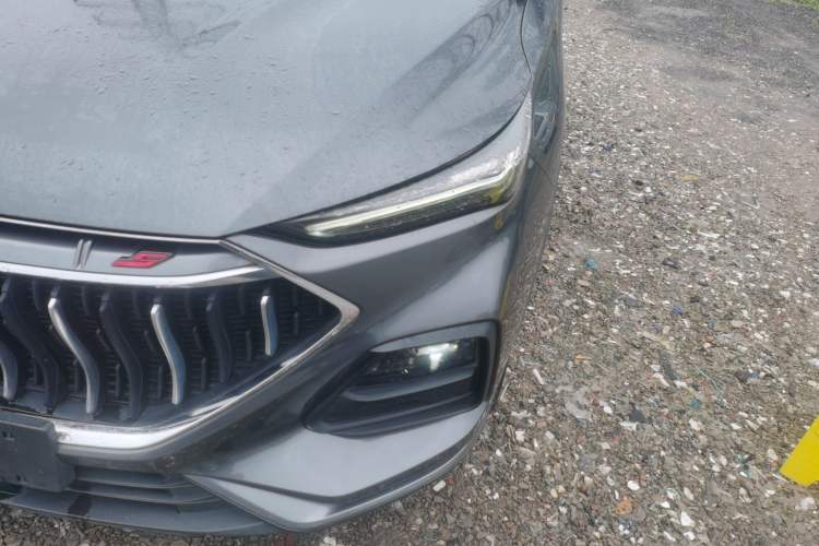 Used CHANGAN OSHAN X5 2021 1.5T DCT Prestige Edition Left Front Headlight