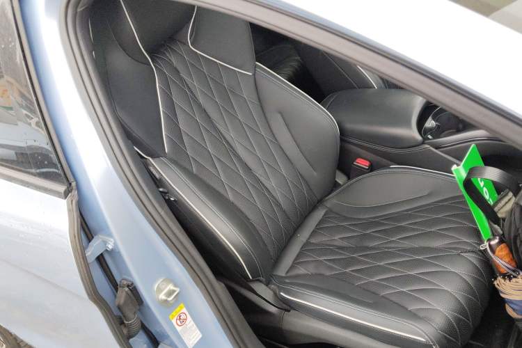 Used BYD Seal 2022 700 km Long-Range Rear-Wheel-Drive Version
