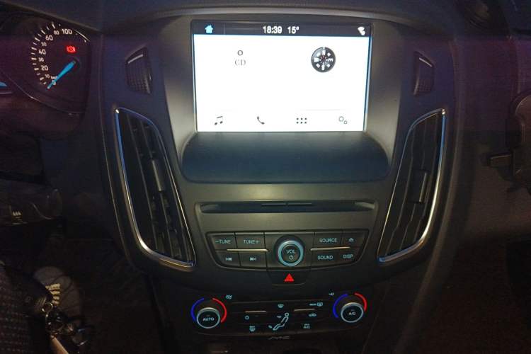 Used Ford Focus 2018 Sedan Classic EcoBoost 180 Automatic Elite Model
