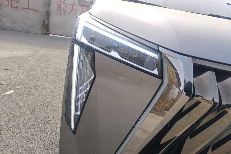Used GAC Trumpchi M8 2023 Zongshi Series Dual-Motor YuZun Edition
