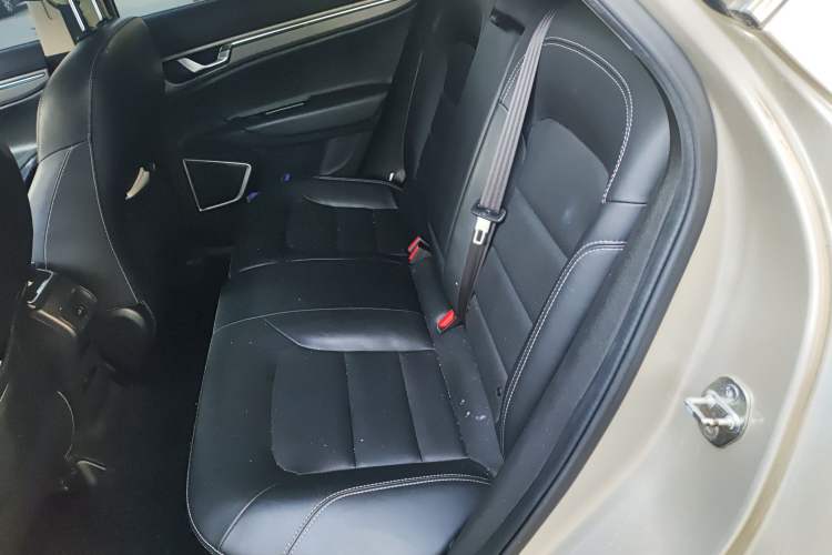 Used Geely Auto Emgrand GS 2018 Sport Edition 1.8L Automatic LingShang Model Left Rear Seat