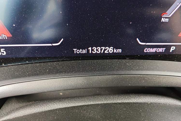 Used BMW 3 Series 2020 Facelifted 325Li M Sport Night Edition Package Odometer Close Up