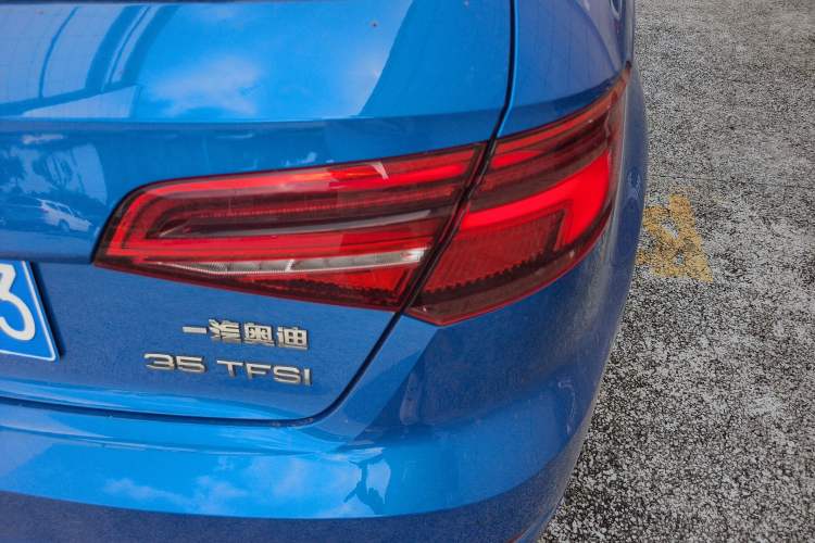 Used Audi A3 2020 Sportback 35 TFSI Sporty Model China VI Right Rear Taillight