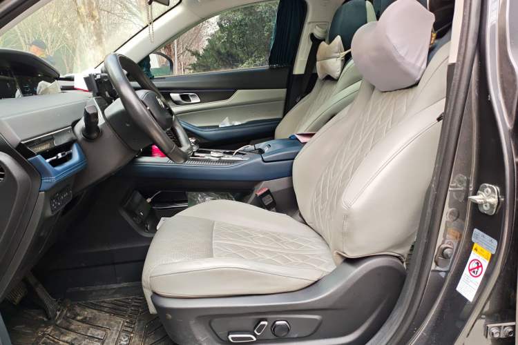 Used Changan UNI-K iDD 2022 Blue Whale iDD 130km 1.5T Prestige Model