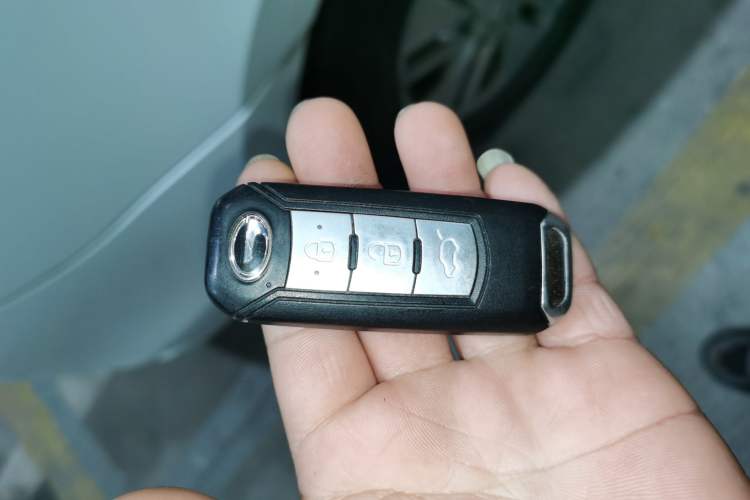 Used GAC Trumpchi GS4 2017 235T Automatic Two-Wheel Drive Luxury Smart Connectivity Version
