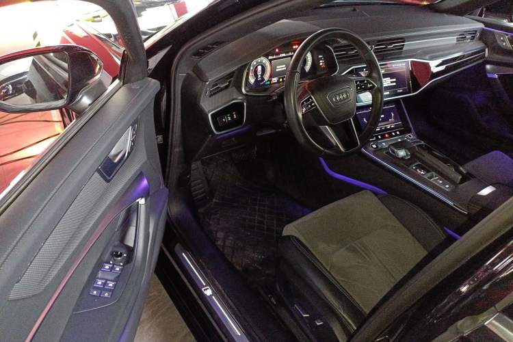 Used Audi A6L 2024 40 TFSI Luxury Dynamic Edition
