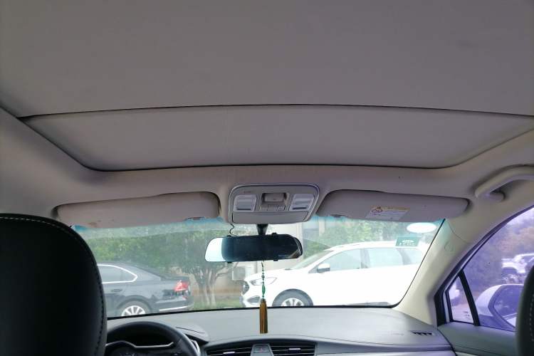 Used Geely Auto Emgrand GS 2017 Sport Edition 1.3T Automatic Smart Connectivity Model