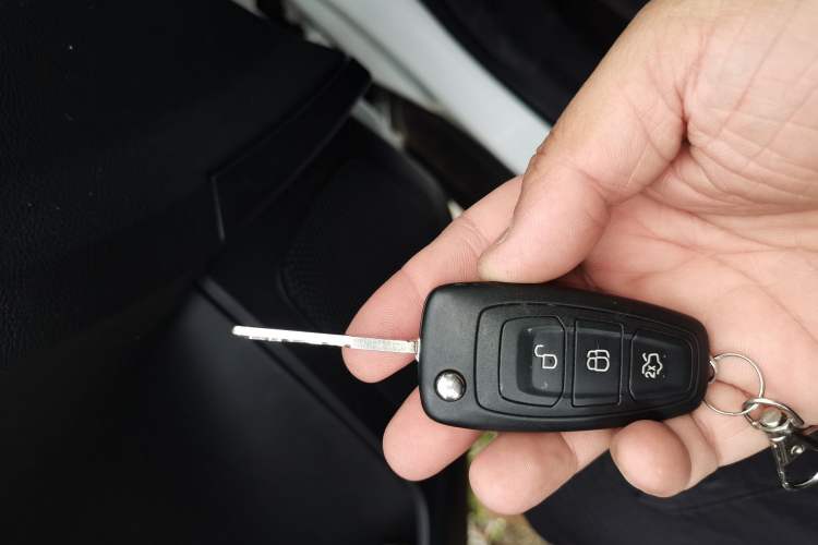 Used Ford Focus 2015 Sedan 1.6L Automatic Trend Model
