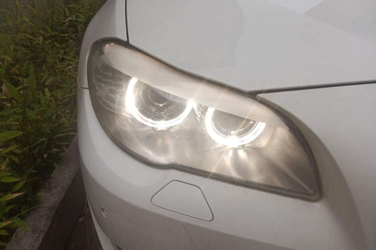 Used BMW 5 Series 2013 525Li Leading Model