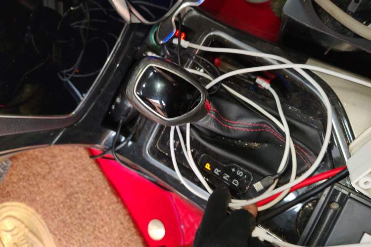 Used Foday Landfort 2018 1.9T Diesel Automatic 2WD Flagship 7-Seater
