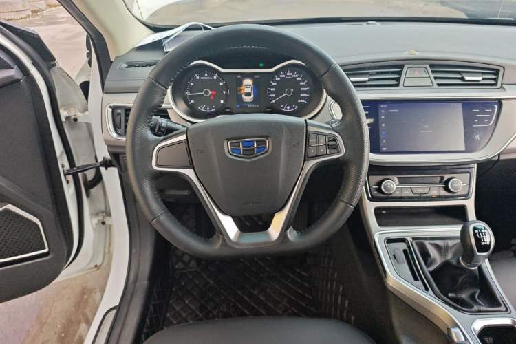 Used Geely Auto Emgrand GL 2018 1.8L Manual Elite Smart Connectivity Version Steering Wheel